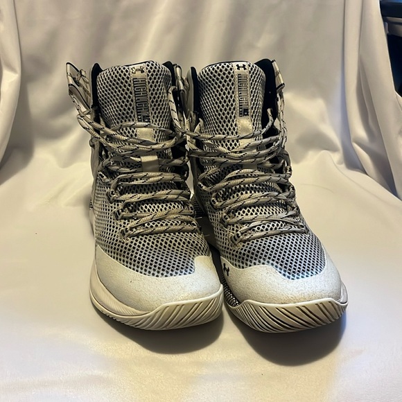 Under Armour HOVR Highlight Ace Womens White Mesh Athletic Volleyball Shoes - Picture 2 of 6